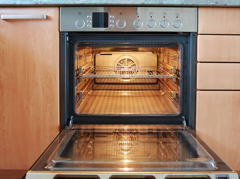 Clear Signs it’s Time to Get the Oven Repaired